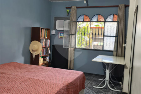 Casa à venda com 2 quartos em Campo Grande, Rio de Janeiro, RJ