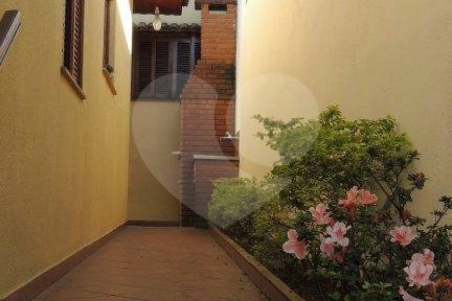 Casa à venda com 3 quartos, sendo 1 suíte,  em Vila Dom Pedro Ii, São Paulo, SP