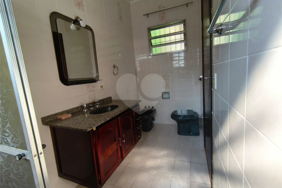 Sobrado à venda com 3 quartos, sendo 1 suíte, em Vila Albertina, São Paulo, SP