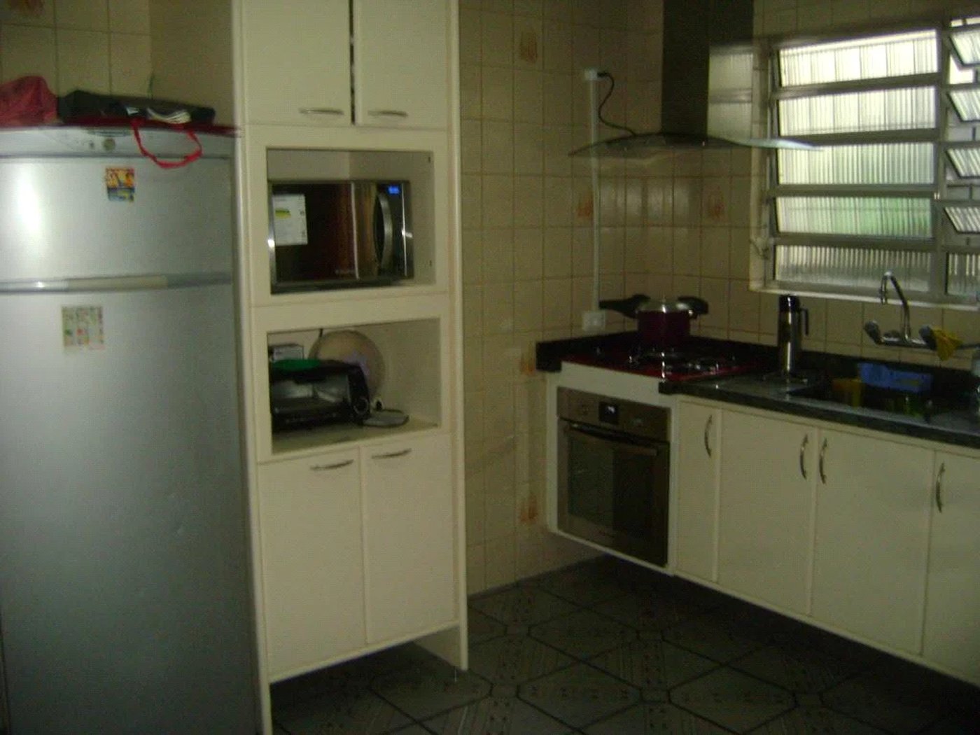 Casa à venda com 3 quartos, sendo 1 suíte, em Jardim Colombo, São Paulo, SP