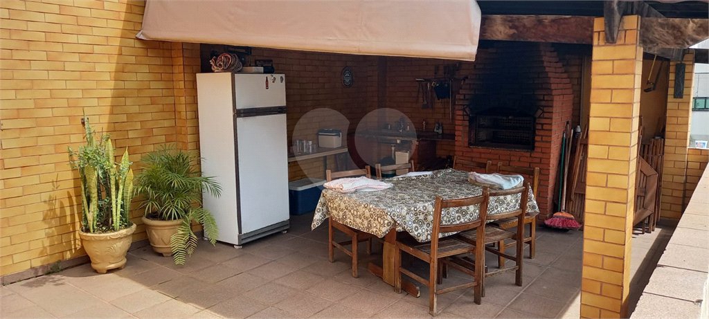 Sobrado à venda com 4 quartos em Água Fria, São Paulo, SP