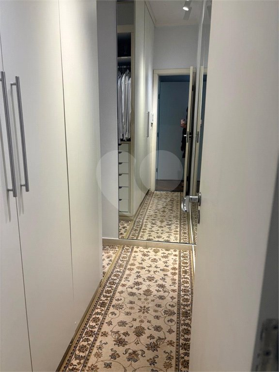 Casa à venda com 4 quartos, sendo 3 suítes, no condomínio Parque Itatiaia, Mairiporã - SP