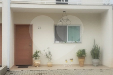 Casa à venda com 2 suítes no condomínio Residencial Bonanza I, Bom Jesus dos Perdões - SP