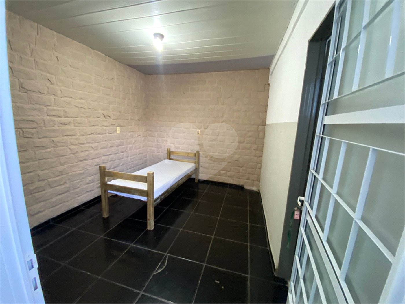 Casa à venda ou para alugar com 10 quartos no Centro, Ponta Porã, MS