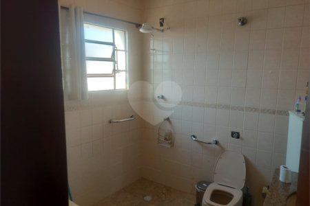 Casa à venda com 3 quartos, sendo 2 suítes, em Capela, Vinhedo, SP