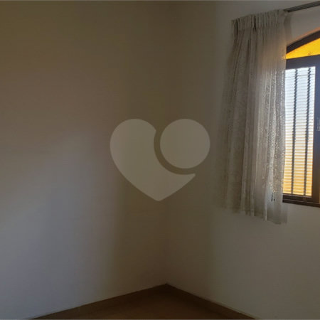 Casa Térrea à venda com 3 quartos, sendo 1 suíte,  em Campo Grande, São Paulo, SP