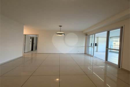 Apartamento para alugar com 2 quartos, sendo 1 suíte,  em Vila Suissa, Mogi das Cruzes, SP