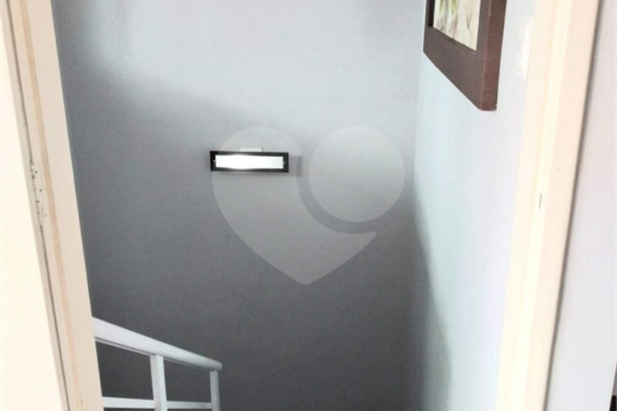 Casa à venda com 4 quartos, sendo 2 suítes,  no condomínio Miro Carvalho - Pitinga, São Paulo - SP