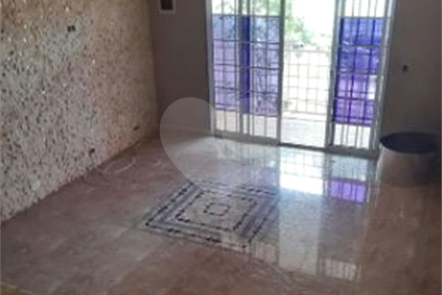 Sobrado à venda com 3 quartos, sendo 1 suíte, em Jaraguá, São Paulo, SP
