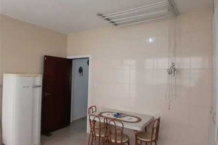 Sobrado à venda com 4 quartos, sendo 2 suítes,  em Jardim Leonor, São Paulo, SP