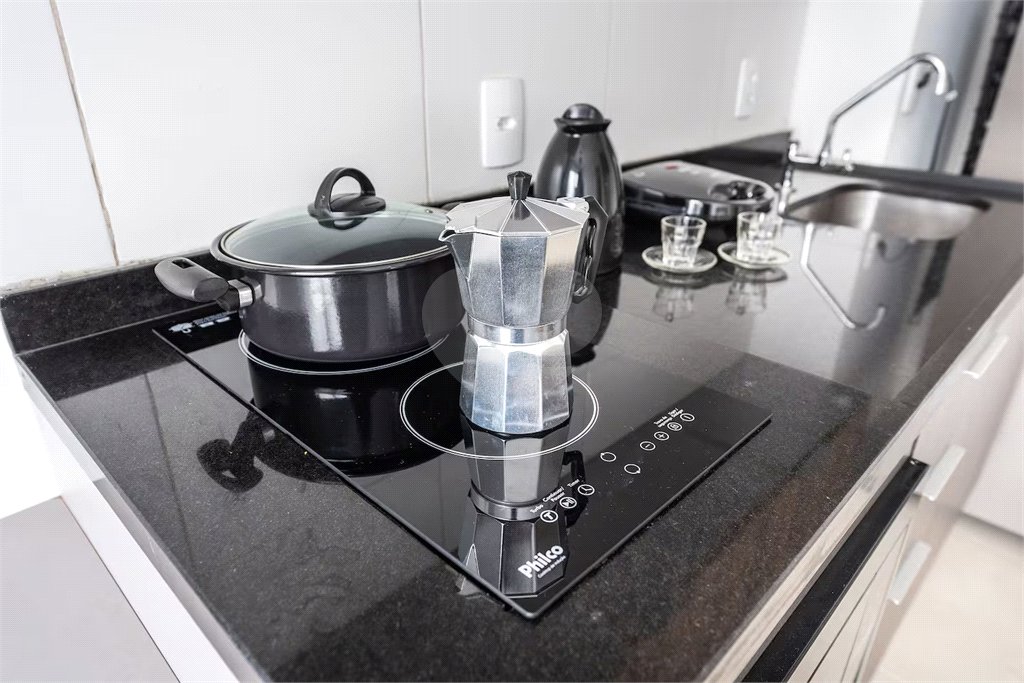 Apartamento para alugar com 1 suíte em Pinheiros, São Paulo, SP