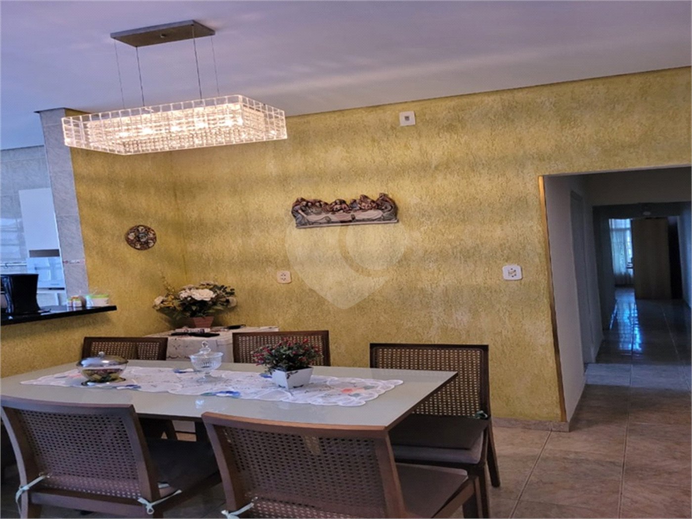 Casa Térrea à venda com 5 quartos, sendo 2 suítes,  em Jardim Aricanduva, São Paulo, SP