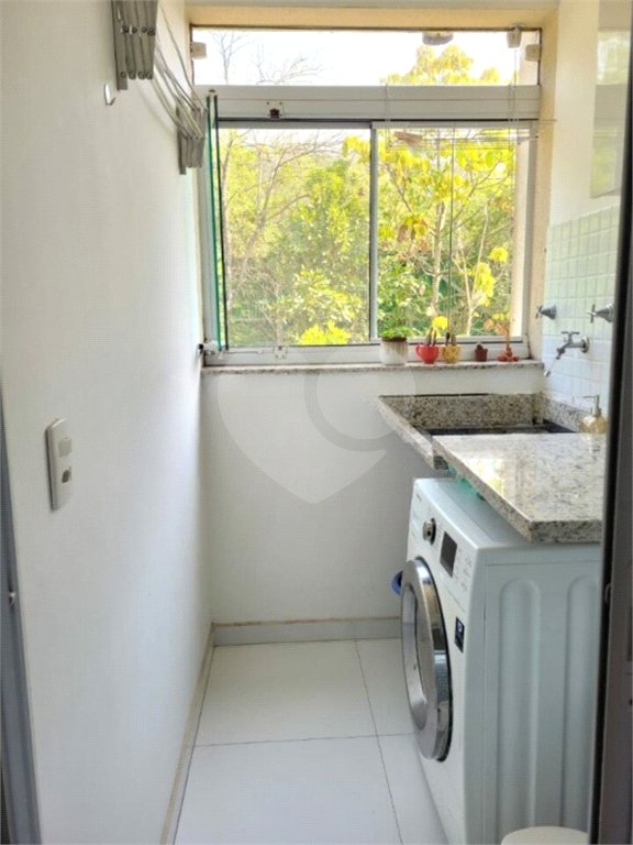 Casa à venda com 3 quartos, sendo 1 suíte, no condomínio Terrara, São Paulo - SP