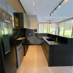Casa à venda com 3 suítes no condomínio Residencial Granville, Atibaia - SP
