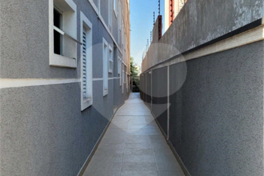 Casa à venda com 2 suítes no condomínio Residencial Sophia, São Paulo - SP