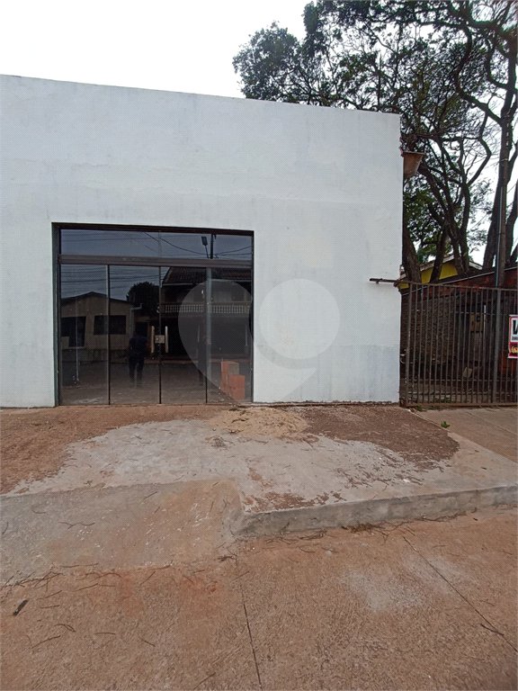 Salão à venda com 3 quartos, sendo 1 suíte, em Vila Áurea, Ponta Porã, MS