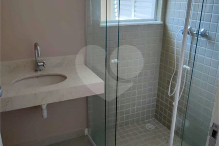 Casa para alugar com 3 quartos, sendo 1 suíte, no condomínio Reserva da Mata, Vinhedo - SP