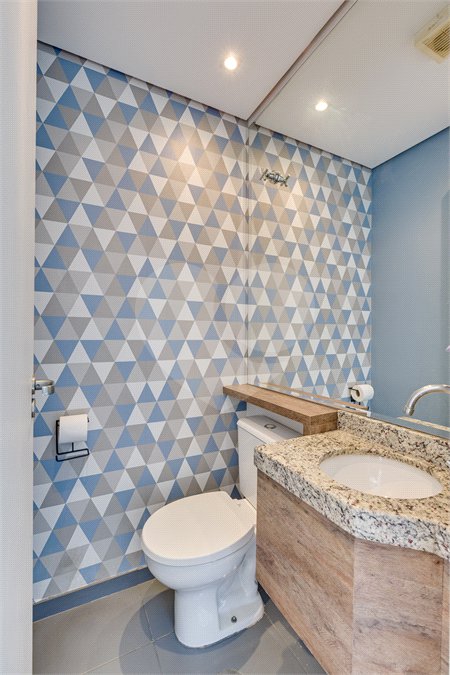 Apartamento à venda com 3 quartos, sendo 1 suíte, em Santo Amaro, São Paulo, SP