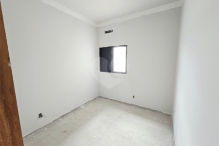 Casa à venda com 3 quartos, sendo 1 suíte,  em Jardim Cruzeiro do Sul, Itapetininga, SP
