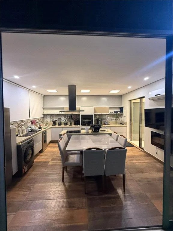 Apartamento à venda com 2 quartos, sendo 1 suíte, em Vila Leopoldina, São Paulo, SP