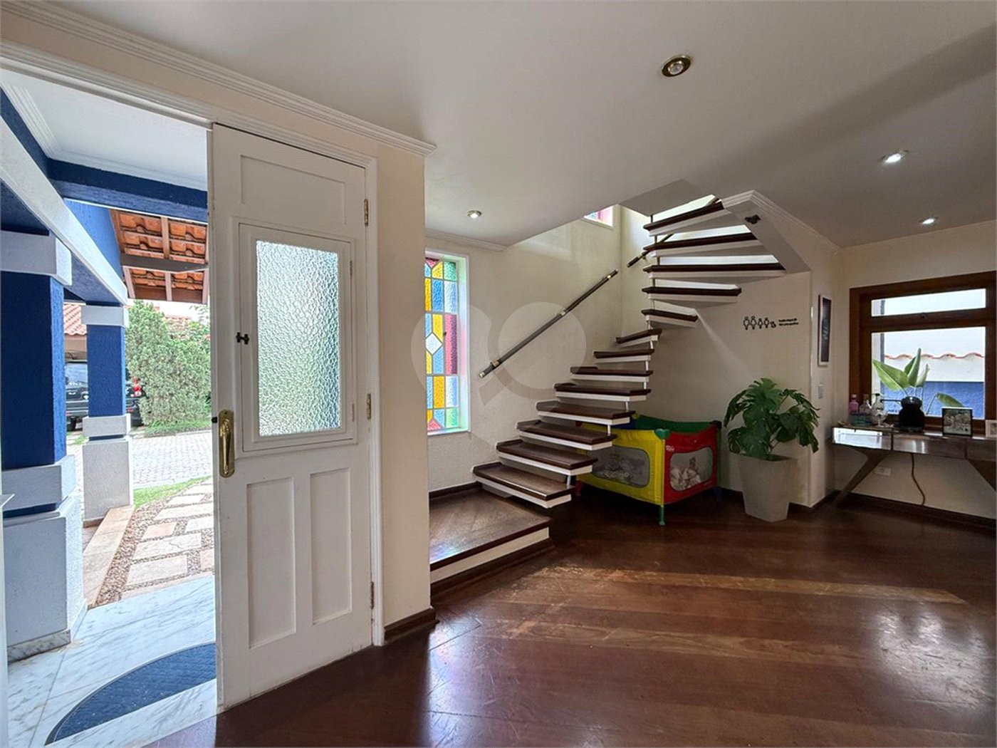 Casa à venda ou para alugar com 3 quartos, sendo 1 suíte, no condomínio Da Serra, São Paulo - SP