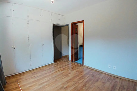 Sobrado à venda com 3 quartos, sendo 1 suíte, em Brooklin, São Paulo, SP