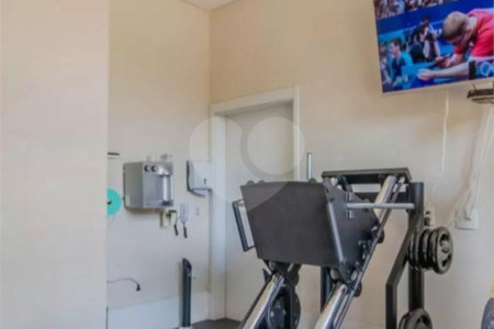 Apartamento no Ipiranga de 68m2 com 2 dorms, 1 suíte, 2 banheiros, 1 vaga. Estuda permuta.