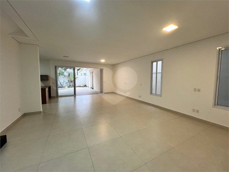 Casa para alugar com 4 suítes no condomínio Sunset, Sorocaba - SP