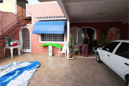 Casa à venda com 4 quartos, sendo 1 suíte, em Senador Camará, Rio de Janeiro, RJ