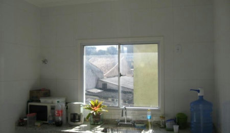 Casa à venda com 3 quartos, sendo 1 suíte,  no condomínio Algarve Residencial, São Paulo - SP