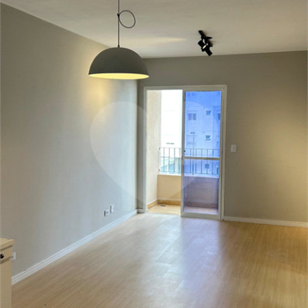 Apartamento com 63m², 2 quartos, garagem, à venda na Saúde