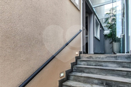 Casa à venda com 3 suítes no condomínio Residencial Paineiras, São Paulo - SP