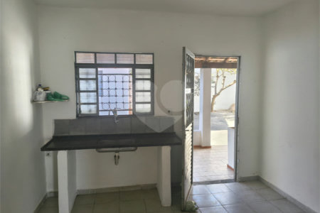 CASA AMPLA COM QUINTAL E GARAGEM PARA 4 CARROS | R$ 244.680,00 | NÃO PERCA ESSA OPORTUNIDADE!