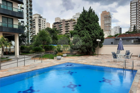 Apartamento de 257m² a venda em Moema, reformado, 4 dorms, 3 suítes, fora de rota,, 4 vagas
