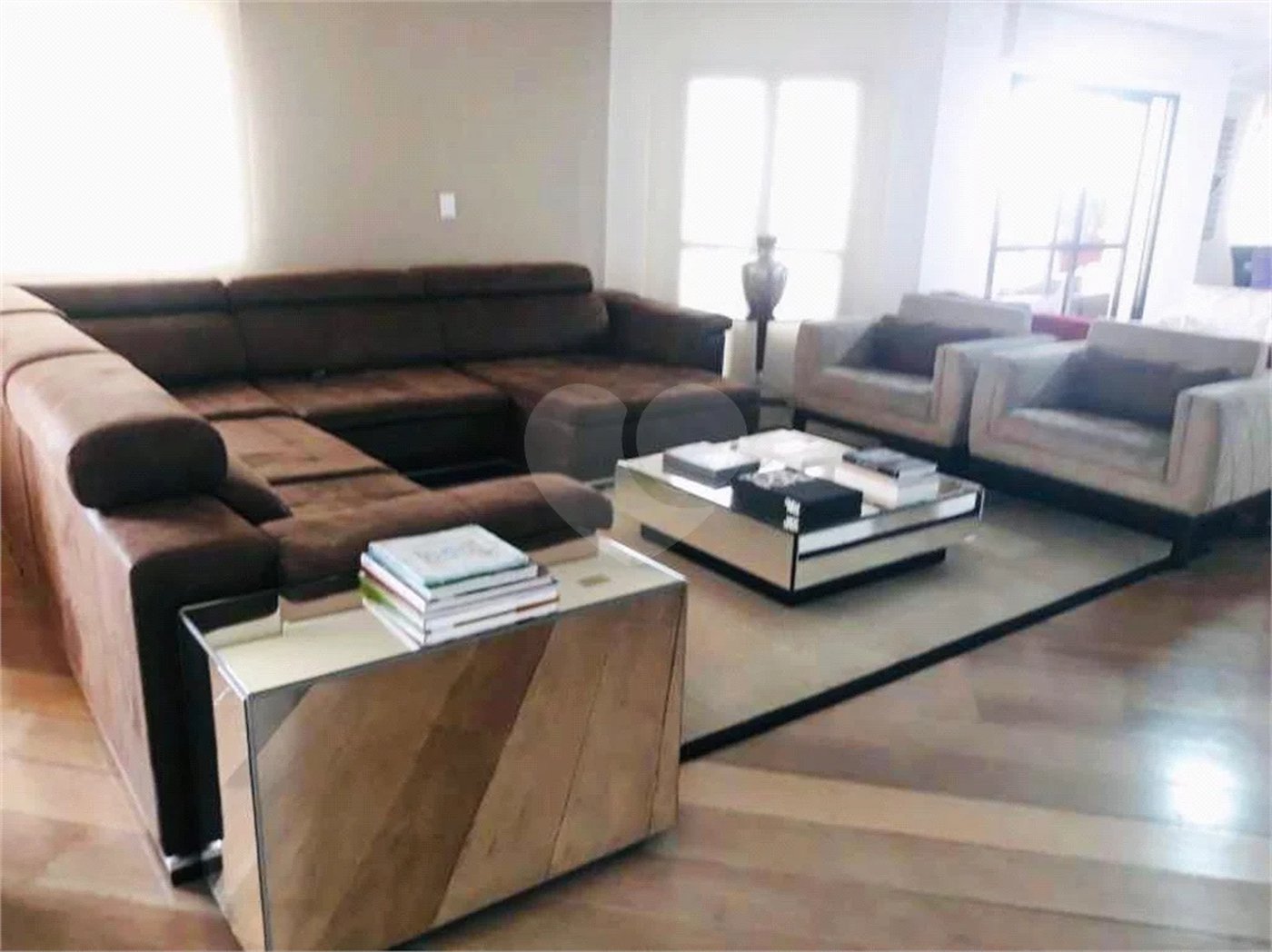 Apartamento à venda na Saúde de 500m² com 5 dormitórios, 4 suítes e 5 vagas