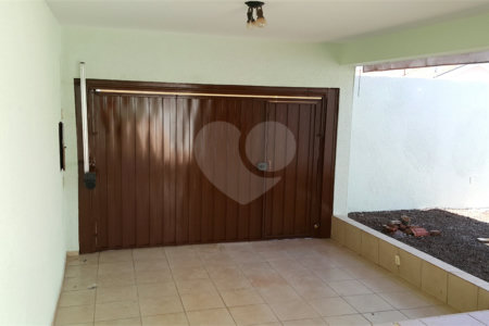 Casa térrea na Vila Costa do Sol