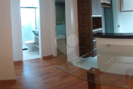 Apartamento no Res. Spazio Mont Royal