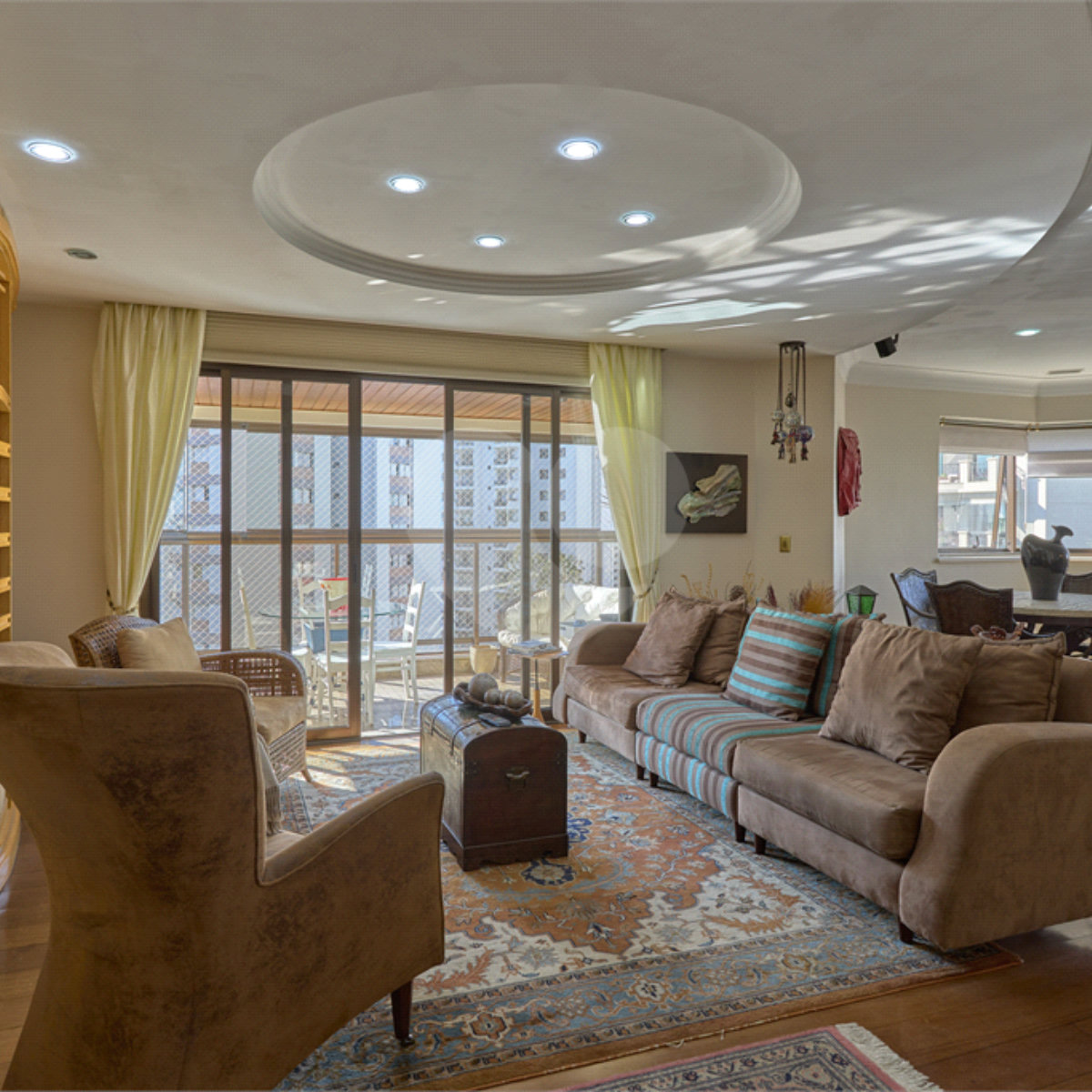 Apartamento à venda com 4 suítes em Campo Belo, São Paulo, SP