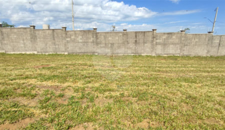 Terreno à venda no condomínio Residencial Villeneuve, São Carlos - SP