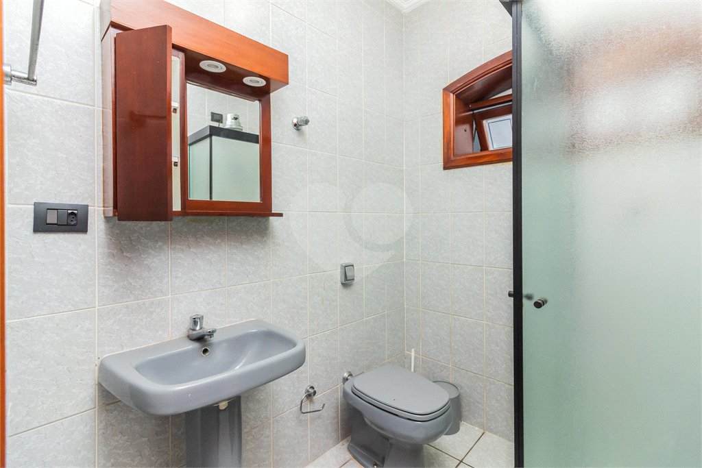 Sobrado à venda com 4 quartos, sendo 2 suítes, em Jardim Franca, São Paulo, SP