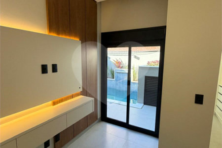 Casa à venda com 3 quartos, sendo 1 suíte,  no condomínio Jardim Park Vista Real, Indaiatuba - SP
