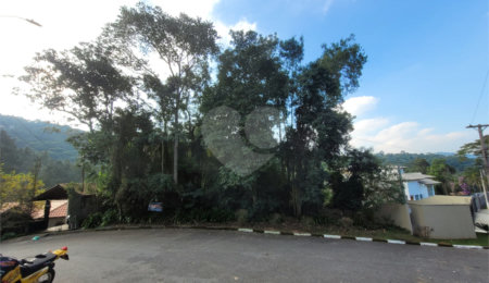 Terreno à venda no condomínio Sausalito, Mairiporã - SP