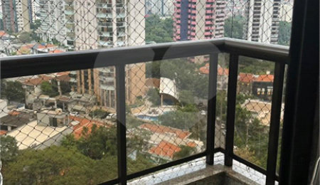 Apartamento à venda com 3 quartos, sendo 1 suíte,  em Jardim Anália Franco, São Paulo, SP