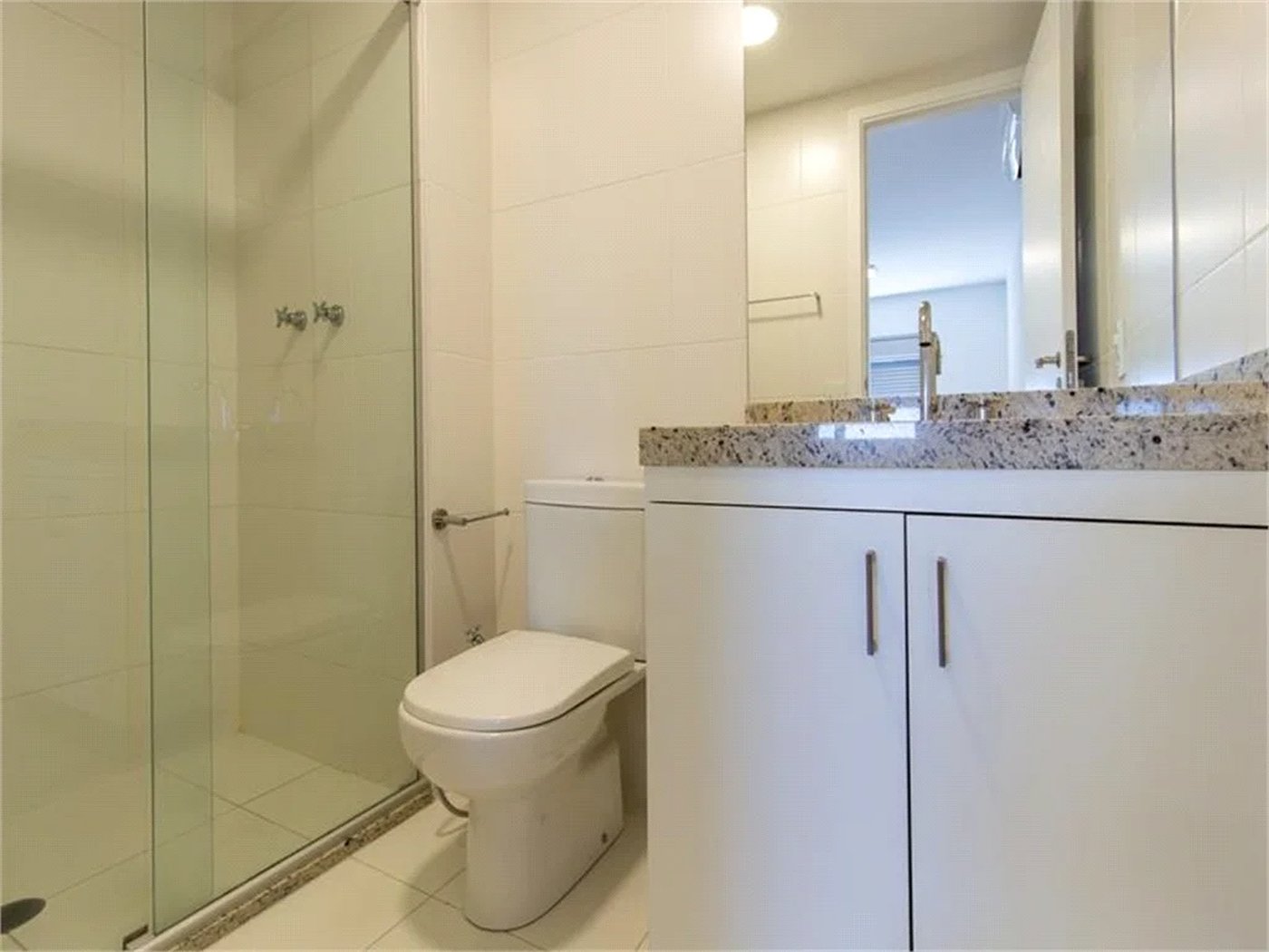 Apartamento à venda ou para alugar com 2 quartos, sendo 1 suíte,  em Água Branca, São Paulo, SP