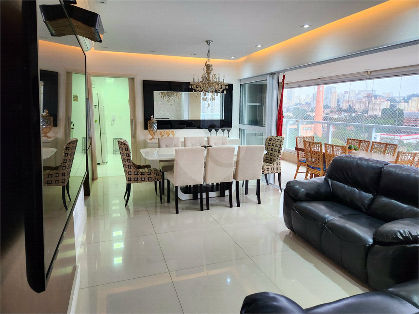Apartamento à venda com 3 quartos, sendo 1 suíte, em Ipiranga, São Paulo, SP