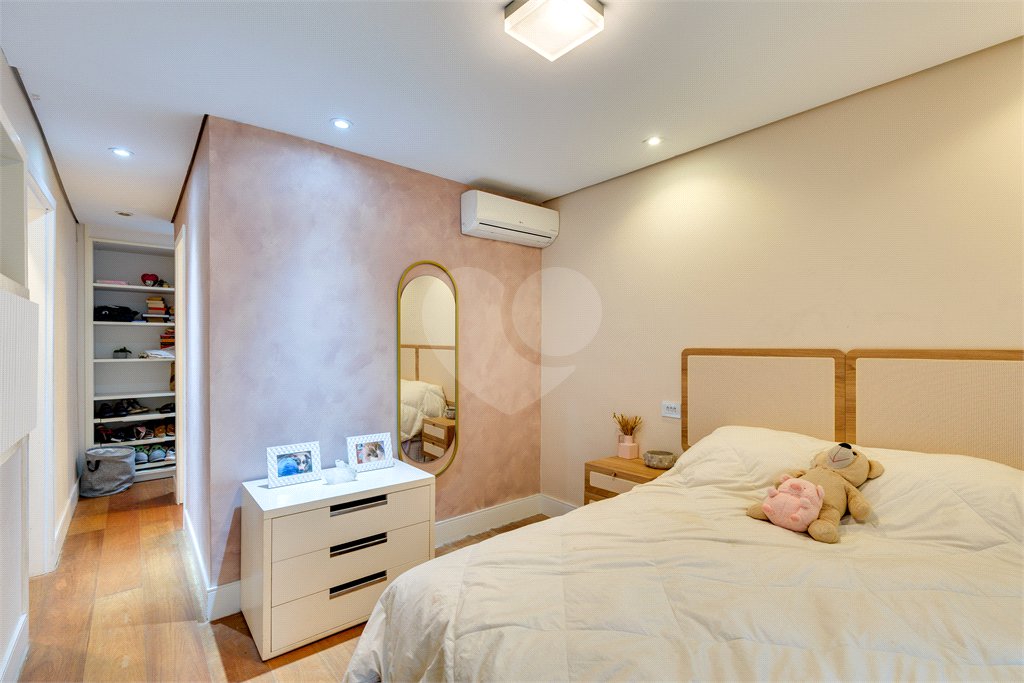 Casa à venda com 5 suítes no condomínio Vila de Palme, São Paulo - SP