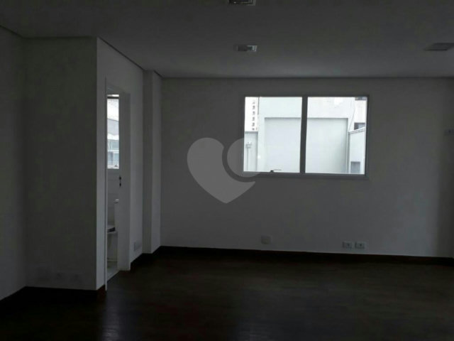 Sala à venda em Água Fria, São Paulo, SP