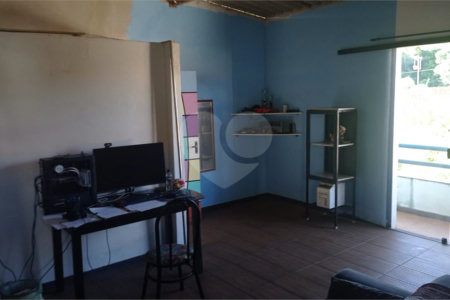 Casa à venda com 3 quartos em Vila Deyse, Itapetininga, SP
