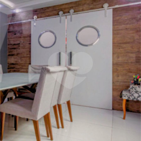 Casa à venda com 4 quartos, sendo 2 suítes, em Pinheiros, São Paulo, SP