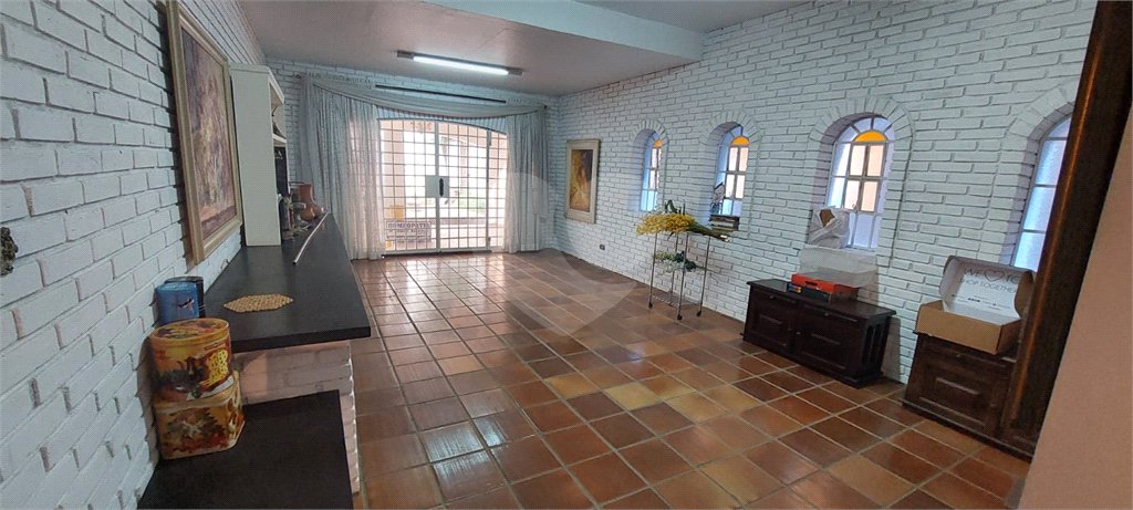 Casa à venda ou para alugar com 3 quartos, sendo 1 suíte,  em Jardim Santa Rosália, Sorocaba, SP